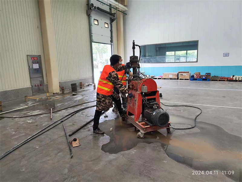 伊犁厂房地面下沉塌陷注浆加固施工